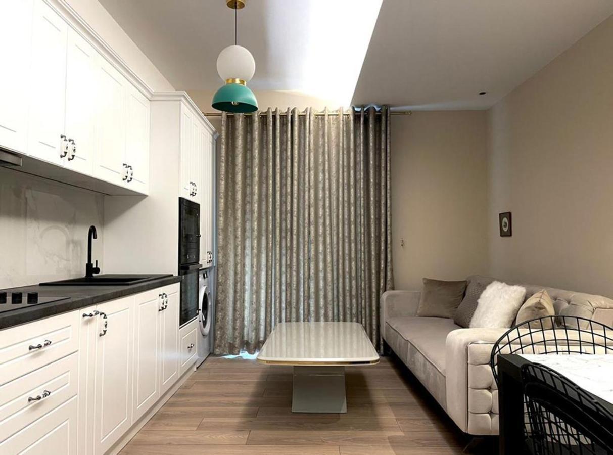Vila Shard Boutique Hotel Tirana Exteriör bild