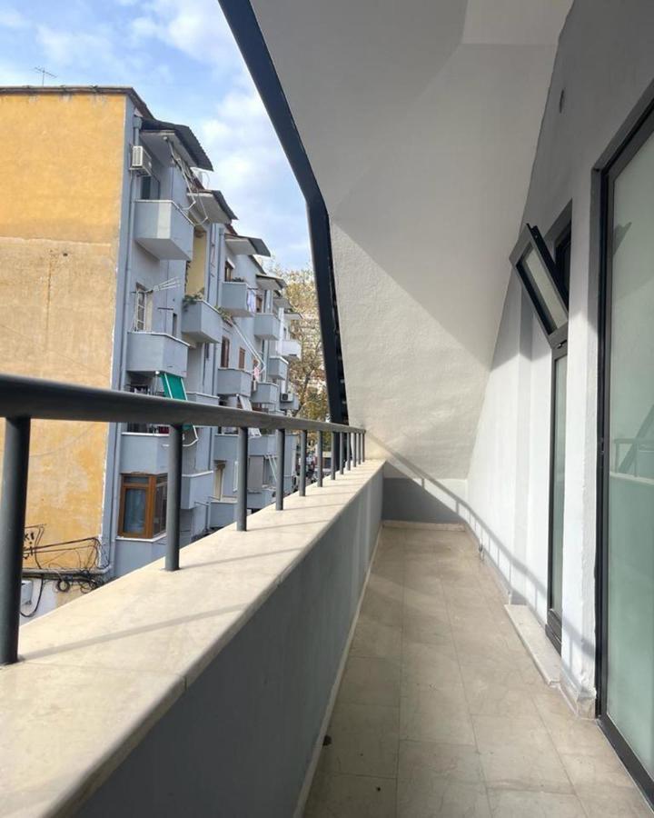Vila Shard Boutique Hotel Tirana Exteriör bild