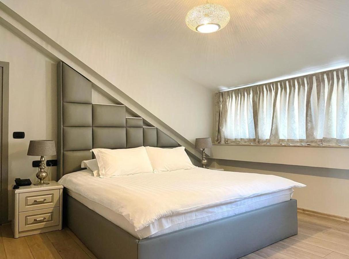 Vila Shard Boutique Hotel Tirana Exteriör bild