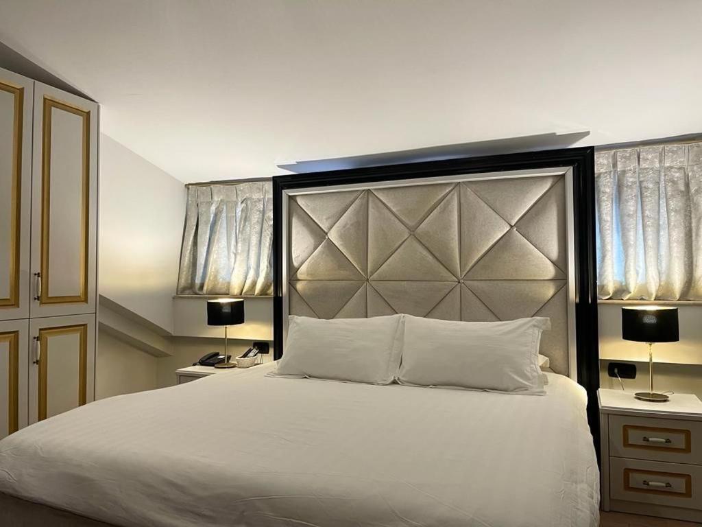 Vila Shard Boutique Hotel Tirana Exteriör bild